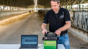 Senzor za analizo pridelka HarvestLab