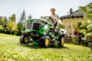 R2g093510 x167r side left.png