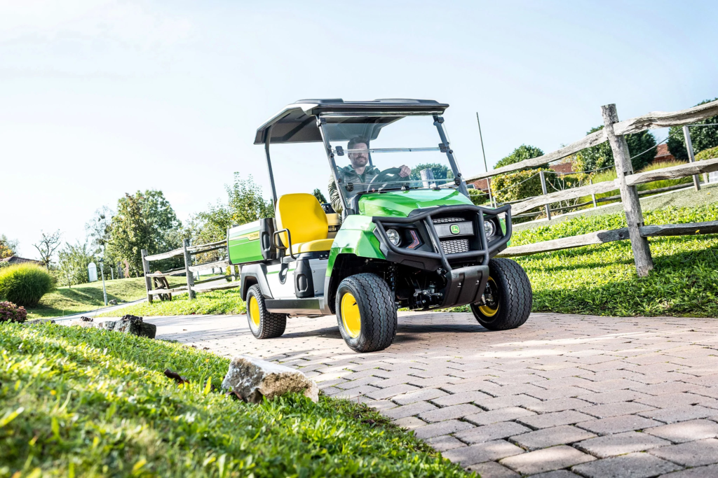 Gator™ GS z bencinskim motorjem